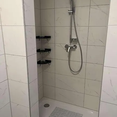 דירה Spacious & Cozy With Garden Near Frankfurt *